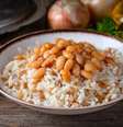 Juntos, o arroz e o feijão formam uma proteína completa  Foto: Esin Deniz | Shutterstock / Portal EdiCase