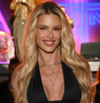 'Meu cupido me odeia’, diz Yasmin Brunet sobre vida amorosa  Foto: Reprodução/Instagram