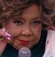 Alcione no 'É de Casa': a "macumbinha" prometida contra Trump ficou entre os assuntos mais comentados do fim de semana  Foto: Reprodução/TV