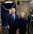 Bill e Hillary Clinton devem depor sobre relações com Jeffrey Epstein  Foto: ANSA / Ansa - Brasil