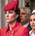 Tiara de R$ 3 milhões de Princesa Diana deve causar novo atrito entre Kate Middleton e Meghan Markle - e até Charlotte está envolvida.  Foto: Getty Images / Purepeople