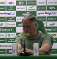 Anderson Barros em entrevista coletiva após eliminação do Palmeiras  Foto: Reprodução/Youtube/Palmeiras TV