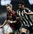  Foto: Gilvan de Souza/Flamengo - Legenda: Flamengo superou Atlético-MG no tempo normal, mas foi eliminado nos pênaltis / Jogada10