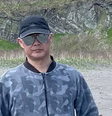 Igor Kan, de 59 anos, pilotava sozinho um helicóptero particular com três turistas  Foto: Reprodução/The Sun