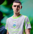 Torcedores não gostaram da nova camisa do Manchester City  Foto: Reprodução/ Instagram