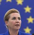 A primeira-ministra dinamarquesa, Mette Frederiksen, discursa na posse da presidência rotativa do Conselho da Europa, em 8 de julho de 2025, no Parlamento Europeu em Estrasburgo, leste da França.  Foto: AP - Pascal Bastien / RFI