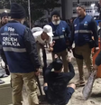 Agentes da Seop notaram um tumulto e acabaram prendendo o homem suspeito de dopar turista  Foto: Reprodução