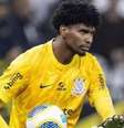 Hugo Souza em ação pelo Corinthians  Foto: Gávea News