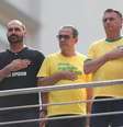 O deputado federal Eduardo Bolsonaro, radicado nos Estados Unidos, o ex-presidente Jair Bolsonaro e o pastor Silas Malafaia em ato na Avenida Paulista no 7 de Setembro de 2024  Foto: Foto Tiago Queiroz/Estadão / Estadão