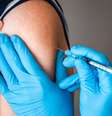 Vacina contra herpes-zóster pode reduzir risco de infarto e AVC, aponta estudo  Foto: Cavan Images / Getty Images