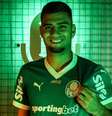 Andreas Pereira esteve na Academia de Futebol nesta terça-feira –  Foto: Fabio Menotti/Palmeiras / Jogada10