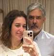 Natasha Dantas e William Bonner mantêm o casamento blindado contra a invasão de privacidade  Foto: Reprodução