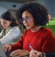 Dominar a prova de Ciências Sociais é fundamental para garantir uma boa nota na Fuvest  Foto: Gorodenkoff | Shutterstock / Portal EdiCase