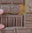Perfil Ceia Clandestina testou chocolates ao leite de menos de R$ 10  Foto: Reprodução/Instagram