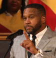 Howard-John Wesley é pastor da Alfred Street Baptist Church  Foto: Reprodução/Instagram/@pastorhjw