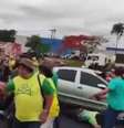 Professor é acusado de atropelar grupo durante manifestação bolsonarista em rodovia no interior de SP  Foto: Reprodução/Estadão