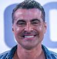 JP Mantovani no cenário do 'Game dos 100': morte trágica no dia da final do programa  Foto: Divulgação/TV Record