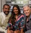 Em "Três Graças", Kasper Damatta (Miguel Falabella) e João Rubens (Samuel de Assis) formam um casal estável, apaixonado pela filha Maggye (Mell Muzzillo) (Estevam Avellar/Globo)  Foto: Contigo