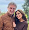 Ticiana Villas Boas com o marido, Joesley Batista, na capital francesa: vida discreta longe dos refletores da TV  Foto: Reprodução/Instagram