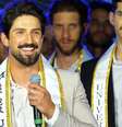 O Mister Brasil Universo 2025, João Leone, no discurso de agradecimento após a vitória no concurso  Foto: Reprodução/Vimeo
