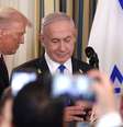 Donald Trump e Benjamin Netanyahu se encontraram na Casa Branca nesta segunda-feira, 29  Foto:  Alex Wong/Getty Images