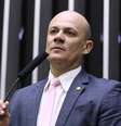 Cabo Gilberto Silva (PL-PB) usou o preço do novo iPhone para defender a isenção de impostos a quem ganha até R$ 10 mil  Foto: Kayo Magalhães / Câmara dos Deputados