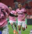  Foto: Ricardo Duarte/Internacional - Legenda: Alan Patrick abriu o score no Beira-Rio / Jogada10