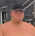 Depois de perder 100kg, Gordão da XJ faz treino sem camisa e chama a atenção  Foto: Reprodução / Contigo