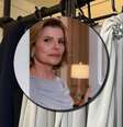 As blusas de Odete Roitman (Débora Bloch) no camarim: figuro exclusivo para a cena da morte  Foto: Reprodução/Instagram
