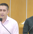 Montagem: da esquerda para direita, os vereadores Caio Salgado (PL) e Professor Ródnei (PSD)  Foto: Reprodução/Youtube/TV Câmara São Caetano do Sul