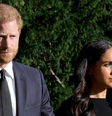 ‘Extremamente insensível’: Meghan Markle irrita Príncipe Harry ao gravar vídeo no local do acidente que matou sua mãe, Princesa Diana.  Foto: Getty Images / Purepeople