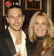 Britney Spears ficava em silêncio 'com uma faca na mão' no quarto dos filhos à noite, diz o ex-marido Kevin Federline.  Foto: Getty Images / Purepeople