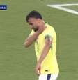 Falha de Fabrício Bruno resulta no gol que acordou o Japão.  Foto: Reprodução/Globo / Jogada10
