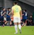 Seleção japonesa comemora gol contra o Brasil em amistoso  Foto: Toru Hanai/Getty Images