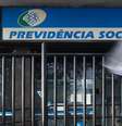 INSS proibiu quatro bancos de oferecerem empréstimos consignados.  Foto: Pedro Kirilos/Estadão / Estadão