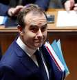 Para suspender o texto da reforma da Previdência, o governo francês redigiu uma “carta retificativa” ao projeto de lei financeira da Previdência Social na quarta-feira (22).  Foto: © Benoit Tessier / Reuters / RFI
