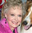 June Lockhart, atriz de 'Lassie' e 'Perdidos no Espaço', morre aos 100 anos  Foto: 111986810 (Gregory Pace/FilmMagic) / Rolling Stone Brasil