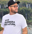 Ex-vendedor cria ecobarreira para limpar rio de infância e ganha apoio após denúncia de vizinho  Foto: Acervo Pessoal