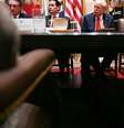 O presidente dos EUA, Donald Trump, ao lado do secretário do Interior, Doug Burgum, do secretário de Estado, Marco Rubio, e do secretário de Defesa, Pete Hegseth, durante uma reunião de gabinete na Casa Branca. Em Washington, em 9 de outubro de 2025.  Foto: AFP - JIM WATSON / RFI
