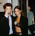 O casal se assumiu na Semana de Moda de Paris.  Foto: Famosos e Celebridades