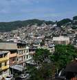 Vista da favela Vila Cruzeiro, no complexo da Penha, na quarta-feira  Foto: AFP via Getty Images / BBC News Brasil