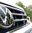 Logo da Volkswagen  em um de seus carros 
03/09/2024
REUTERS/Fabian Bimmer
  Foto: Reuters