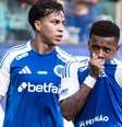Kaio Jorge converte cobrança de pênalti e abre o caminho para o triunfo da Raposa –  Foto: Gustavo Aleixo / Cruzeiro / Jogada10