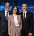 William Bonner, Renata Vasconcellos e César Tralli no Jornal Nacional  Foto: Reprodução/Globo