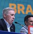 Carlo Ancelotti e Rodrigo Caetano em convocação da Seleção  Foto: LEXANDRE BRUM/Agencia Enquadrar/Estadão Conteúdo