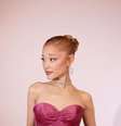 Ariana Grande é uma das protagonistas do filme, que estreia neste mês  Foto: Reprodução | Instagram 