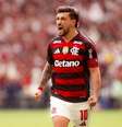 Arrascaeta comemora gol na vitória do Flamengo por 3 a 0 sobre o Palmeiras em 2019 –  Foto: Divulgação/Flamengo / Jogada10