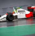 Lewis Hamilton pilota carro de Ayrton Senna em Interlagos  Foto: Reprodução/ Internet