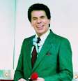 Há 36 anos, candidatura de Silvio Santos à Presidência foi vetada e gerou forte reação de jornal do grupo Globo: 'Oportunismo'.  Foto: Divulgação/SBT / Purepeople