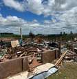 Tornado destruiu boa parte da cidade de Rio Bonito do Iguaçu, deixando ao menos seis mortos, mais de 800 feridos e um rastro de destruição.  Foto: Rubens Anater/Estadão / Estadão